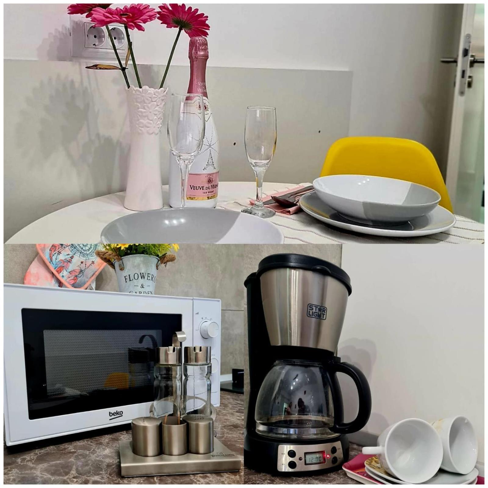 Studio Red Apartment Brasov Bagian luar foto